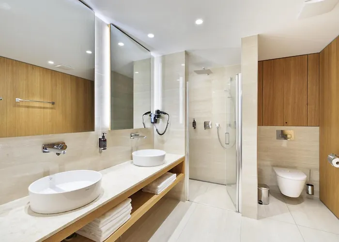 Palace Hotel 4*