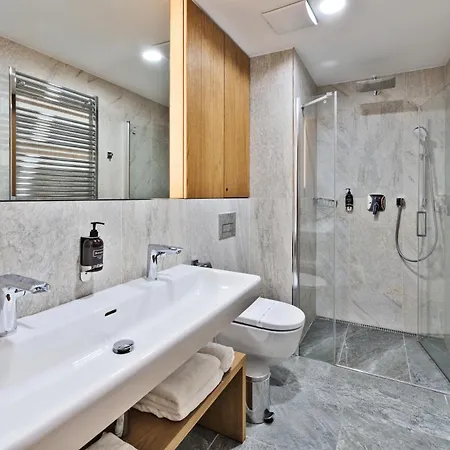 Hotell Palace 4*